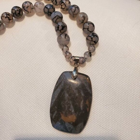 Natural stone necklace - Handmade (NEW) - Picture 3 of 4